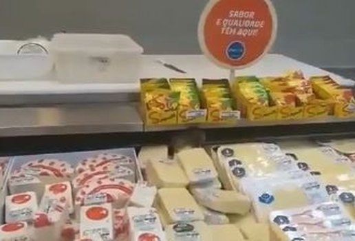 Rato em supermercado