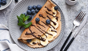 Panqueca de banana (Imagem: zefirchik06 | Shutterstock)