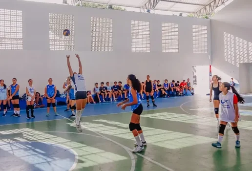 Prefeito voleibol Campeoes do Amanha 01 scaled 1