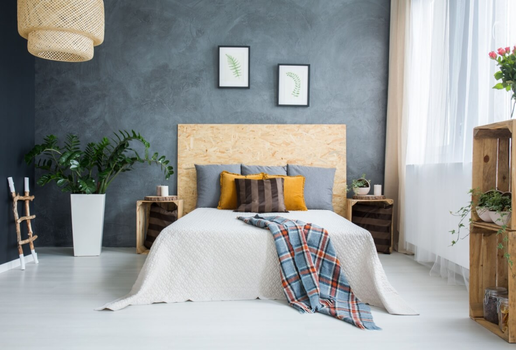 A área do amor, segundo o Feng Shui, costuma estar localizada no canto superior direito da casa ou do quarto (Imagem: Ground Picture | Shutterstock)