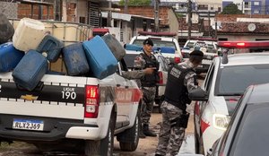 Gasolina clandestina era vendida no bairro Valentina de Figueiredo