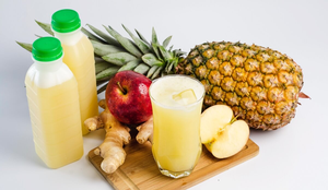 Suco de abacaxi, gengibre e maçã (Imagem: dumpstock | Shutterstock)