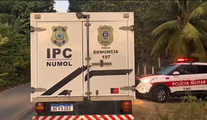 Corpo é encontrado dentro de carro abandonado no bairro de Mangabeira, em João Pessoa numol ipc carro iml
