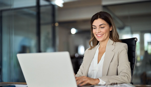 A recolocação profissional não é apenas sobre conseguir um novo emprego (Imagem: insta_photos | Shutterstock)