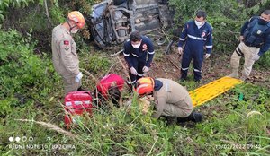 Acidente aconteceu no km 60.