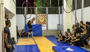 Bolsistas devem atuar ministrando cursos na Escola Livre de Circo Djalma Buranhêm