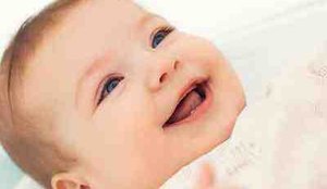 Sorriso bebe