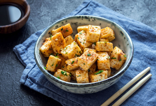 Tofu grelhado (Imagem: Oksana Mizina | Shutterstock)