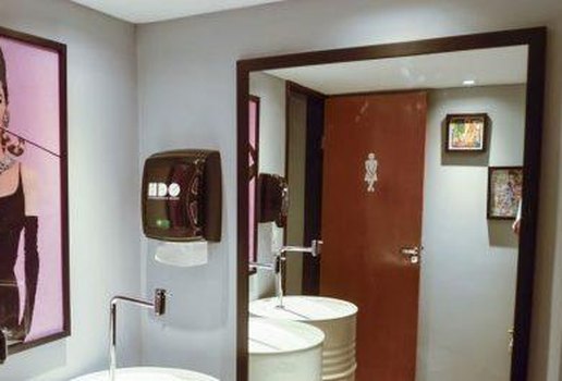 Banheiro de bares e restaurantes iluminacao 400x263