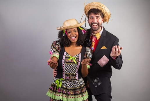 Cada signo tem seu jeito único de curtir a festa (Imagem: Pedro Ignacio | Shutterstock)