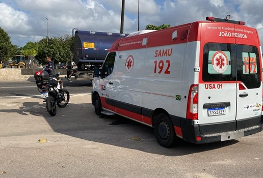 Vítima foi socorrida pelo Samu para o Hospital de Trauma