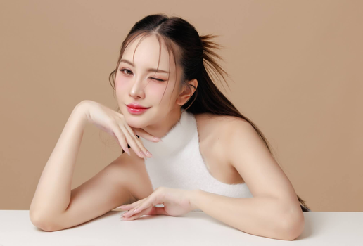 O cherry lips traz de volta os lábios corados (Imagem: Auttapol Tatiyarat | Shutterstock)