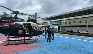 Motociclista é resgatado de helicóptero após colisão frontal, na PB