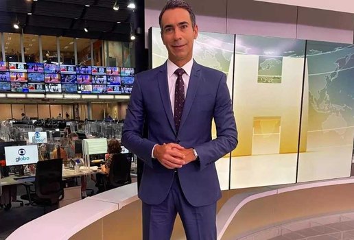 César Tralli, apresentador do Jornal Hoje comete gafe ao vivo