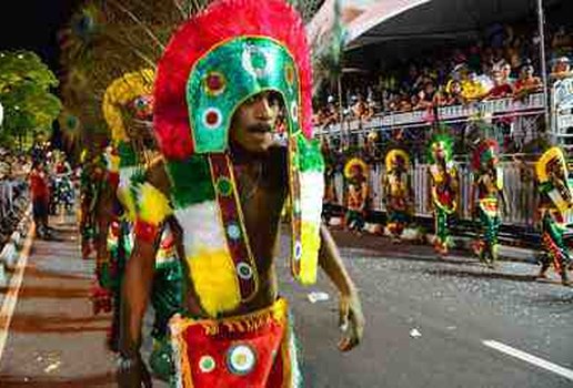 Carnaval tradicao 2018 desfile