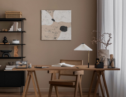 Para o Feng Shui, a madeira estimula a transformação e a motivação (Imagem: Followtheflow | Shutterstock)