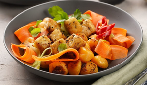 Nhoque de batata-doce com tofu crocante (Imagem: RomanaMart | Shutterstock)