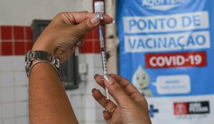 Vacinação contra o novo coronavírus em João Pessoa