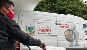 Paraíba distribui mais de 53 mil doses de vacina contra a Covid-19