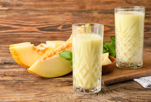 Suco de melão com limão (Imagem: Pixel-Shot | Shutterstock)