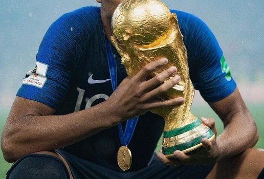 Mbappé, grande destaque da França na Copa de 2018, foi alvo de racismo após a última disputa da Eurocopa