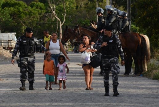 Comunidade ‘Dubai’, em João Pessoa, durante a reintegração de posse.