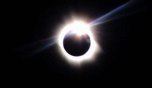 Eclipse solar será retransmitido em uma live