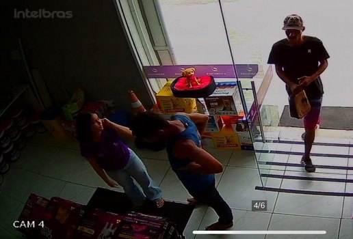 Homem se passa por cliente para assaltar Pet Shop em João Pessoa