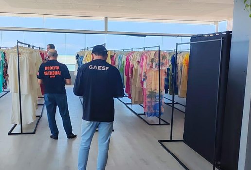 Operacao roupas de luxo