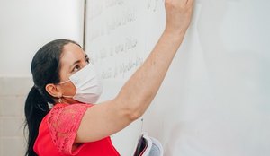 Campina Grande anuncia reajuste de 33,24% para os professores