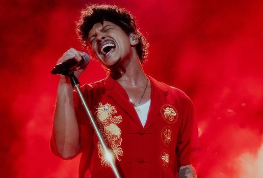 BRUNO MARS TEM SHOWS MARCADOS PARA O BRASIL