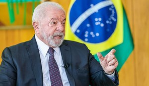 Viagem de Lula à China foi adiada em 24 horas