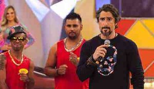 Marcos mion no comando do canjica show do programa legendarios na record 1470343910983 v2 615x300