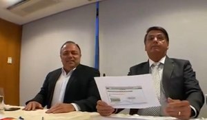 Ministro da Saúde, Pazuello, e Jair Bolsonaro