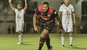 Galo foi derrotado no estádio Barradão