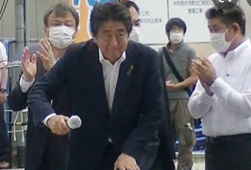 Shinzo Abe não resistiu aos ferimentos