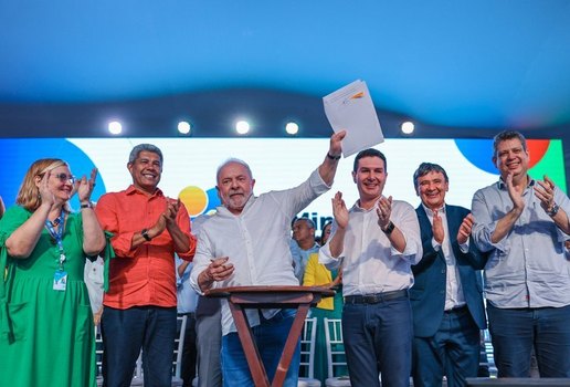 Lula anuncia retorno do "Minha Casa, Minha Vida"