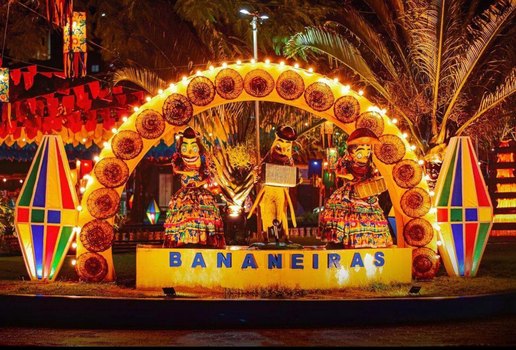 Cidade recebeu decoração especial