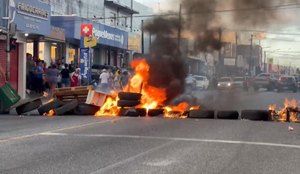 AVENIDA JOSEFA TAVEIRA, EM JOÃO PESSOA