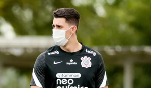 Corinthians rescinde contrato com Danilo Avelar após frase racista