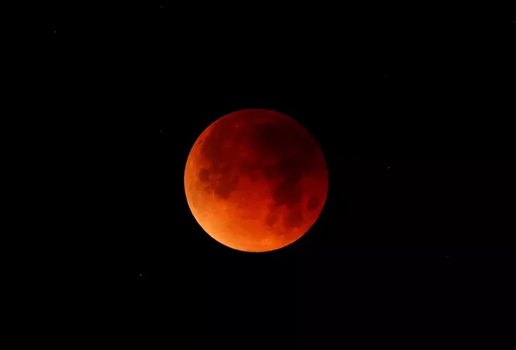 Fim de semana terá Lua de Sangue “triplamente especial”