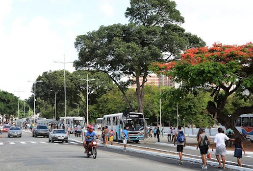 Paradas de ônibus da Lagoa do Parque Solon de Lucena sofrerão alteração devido às obras em plataforma