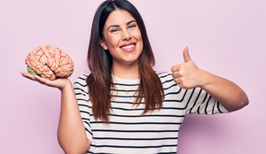 Hábitos simples podem contribuir para a prevenção do AVC (Imagem: Krakenimages.com | Shutterstock)