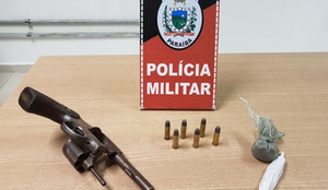 Policia militar armas e drogas