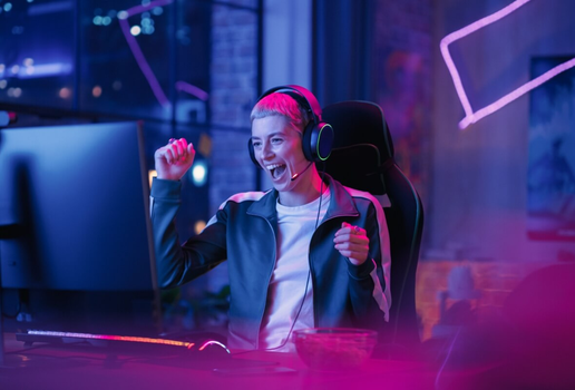 A área de jogos digitais oferece oportunidades de trabalho (Imagem: Gorodenkoff | Shutterstock)