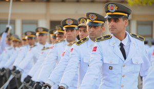 Formatura de novos aspirantes da Polícia Militar.