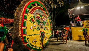 Carnaval Tradicao de Joao Pessoa atrai multidao na primeira noite de desfiles 16