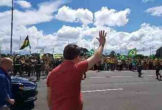 Bolsonaro protesto