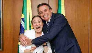 Regina Duarte se reune com Bolsonaro no Palacio do Planalto