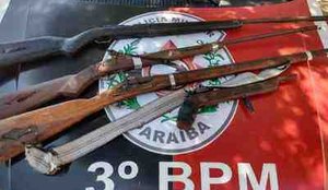 Policia Militar apreende quatro armas de fogo com suspeito no Sertao